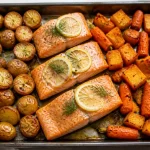 Accompagnement avec saumon au four, grillé ou fumé : pommes de terre et légumes rôtis